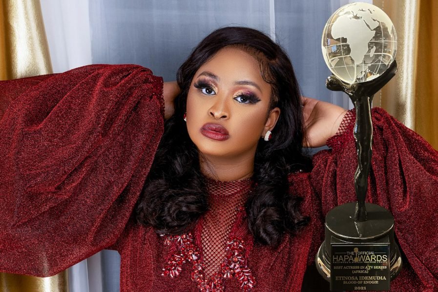 Los Angeles, California celebrates Nollywood star, Etinosa Idemudia as best actress in an African TV series